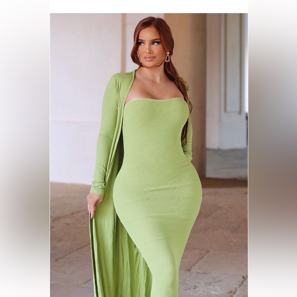 Ribbed Green Maxi Dress Set - Picture 4 of 4